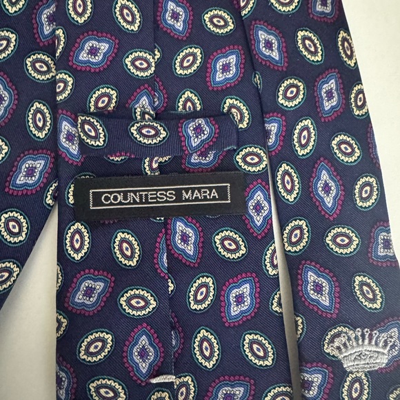 Mens Countess Mara Brown Oval Pattern Pure Silk Tie NEW | eBay Mens Countess Mara Blue
Oval Pattern Pure Silk Tie